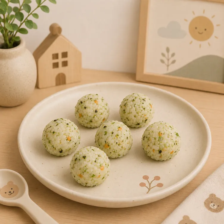 Rice Ball Nori Tuna